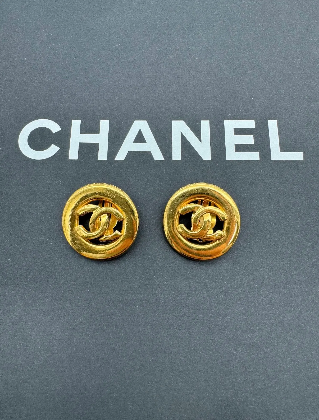 CHANEL
イヤリング